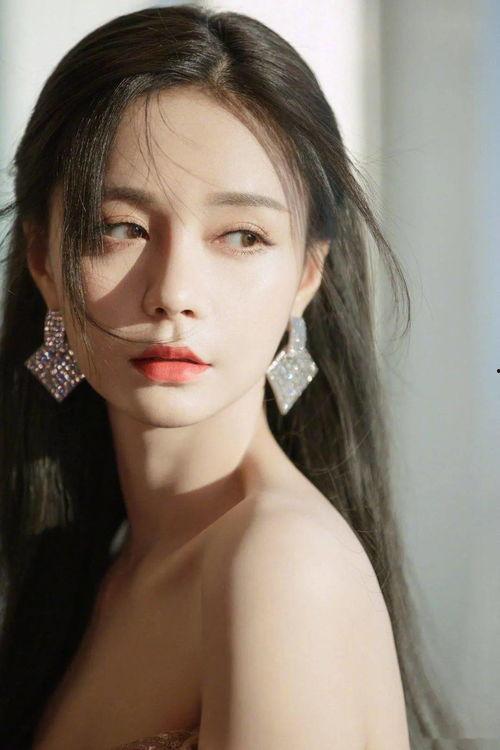 a某明星,璀璨星途，闪耀人生